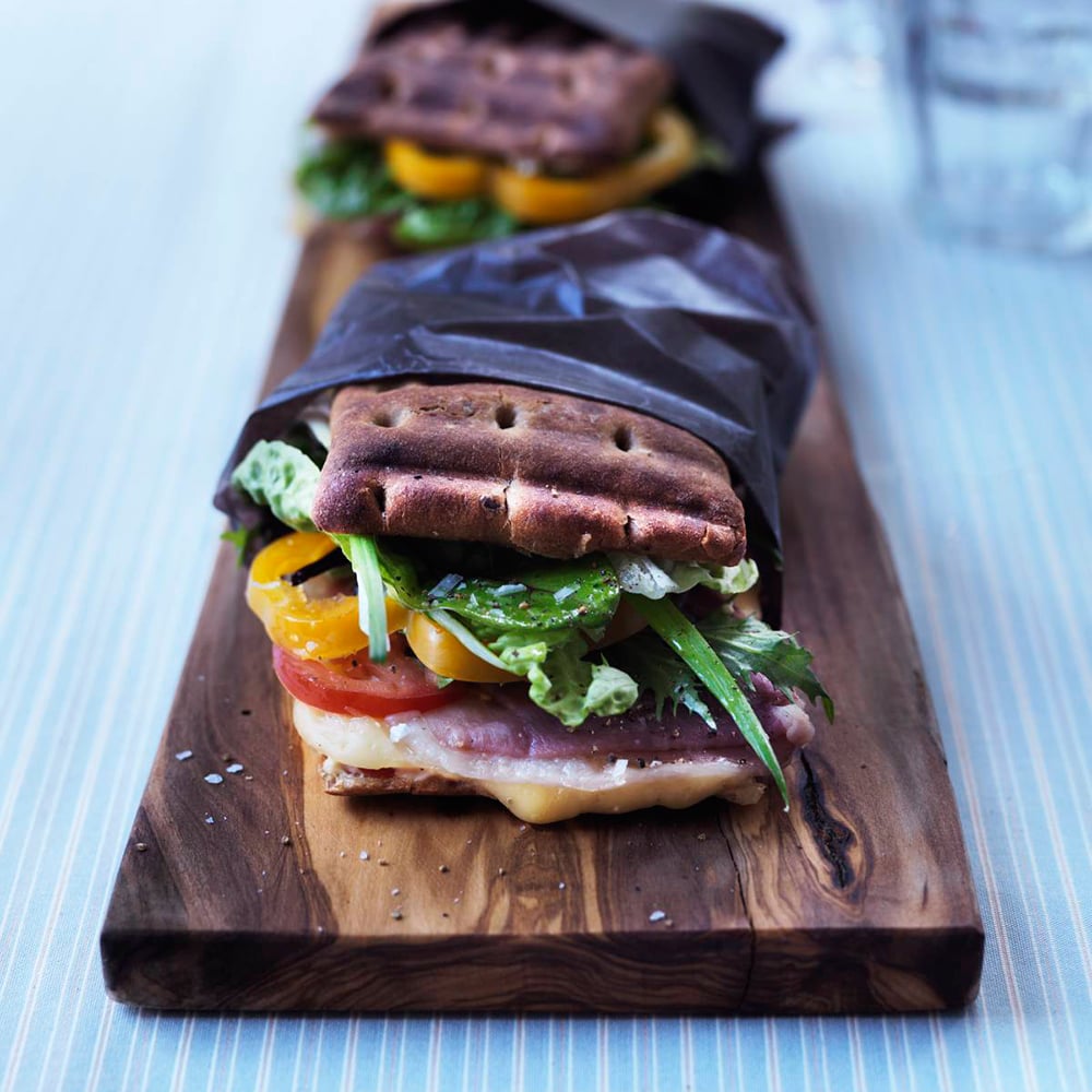 Lun sandwich med lufttørret skinke